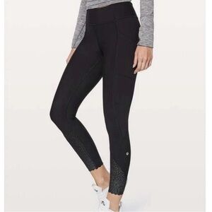 Lululemon Tight Stuff Tight leggings scalloped hem, reflective